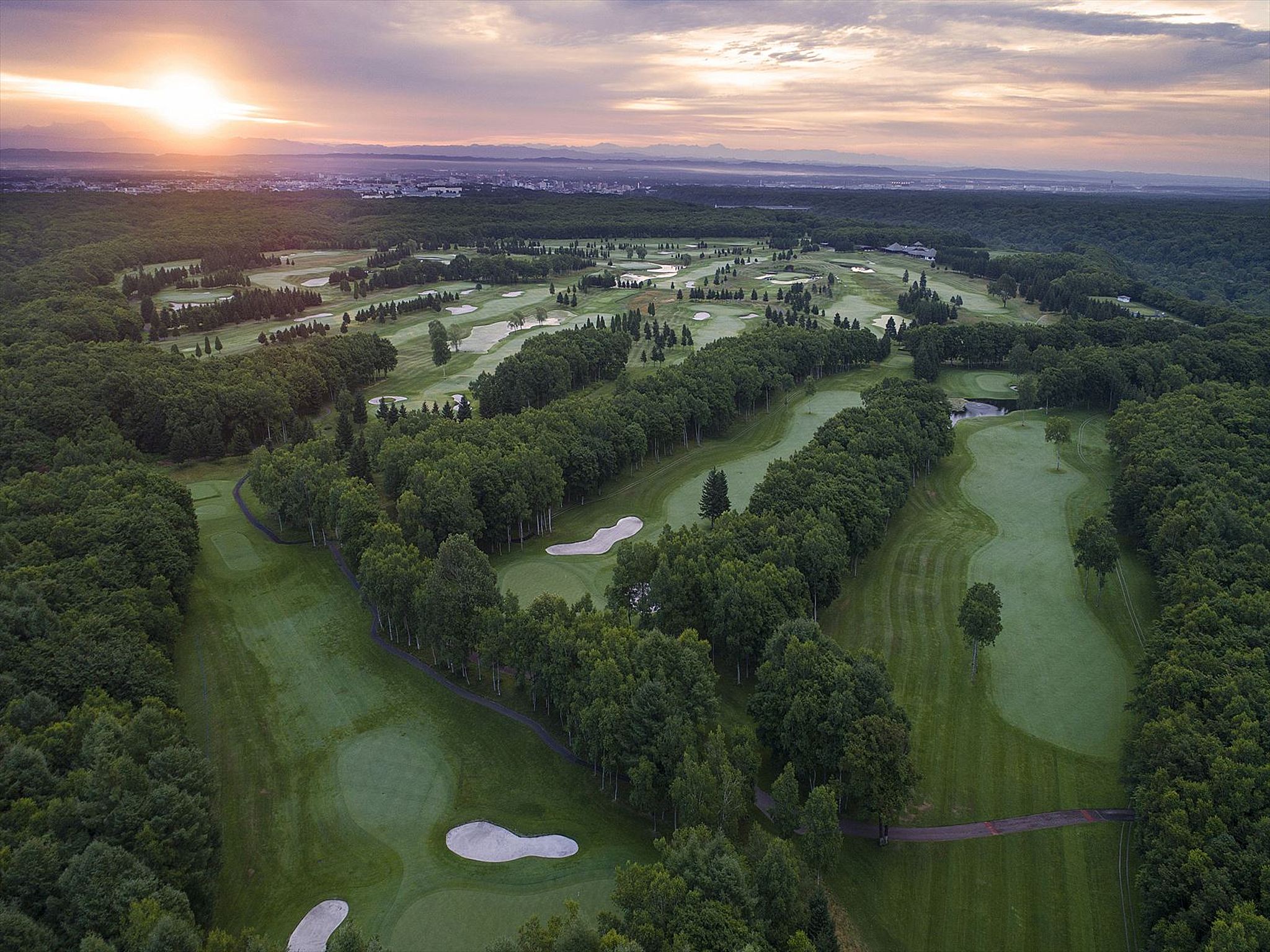 名門トーナメントコース特集 東京発｜JALで行くゴルフツアーは格安旅行